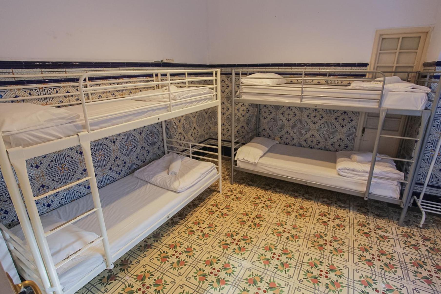 Bbtk Bed And Bike Hotel Málaga Exterior foto